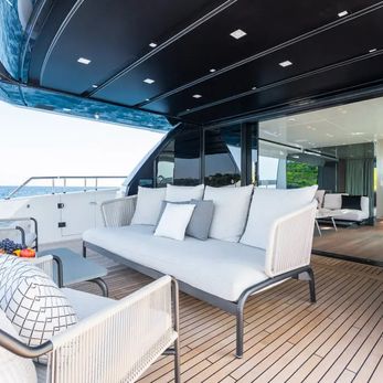 Fitline yacht interior 4