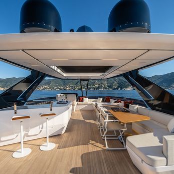 Ferretti 800/01 yacht exterior 3