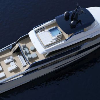 Lori yacht exterior 3