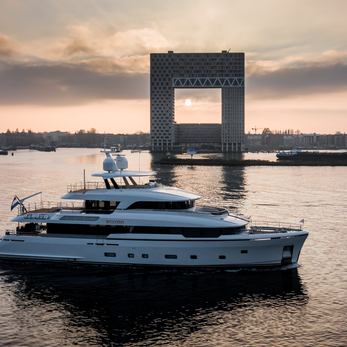 Accidental Success IV yacht exterior 2