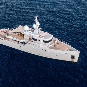 Preference 19 yacht exterior 3