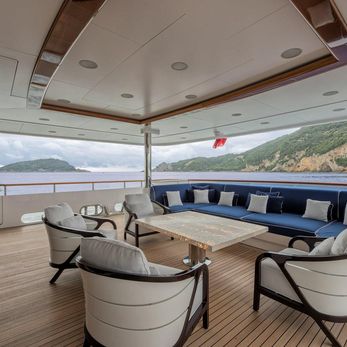 Rhino yacht interior 2