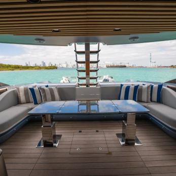 Latitude yacht exterior 4