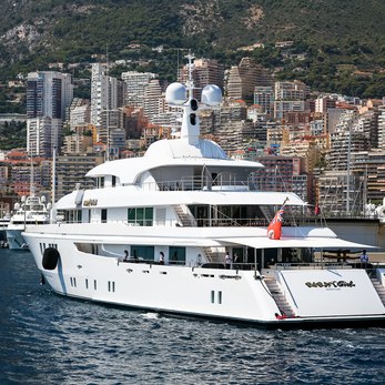 Nora yacht exterior 3