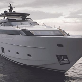 Negroni yacht exterior 2