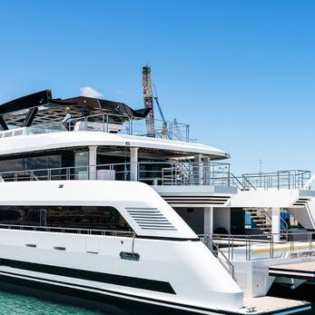 SpaceCat 03 yacht exterior 4