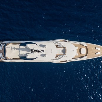 Zazou yacht exterior 4