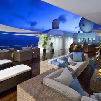 Lauren L yacht interior 3