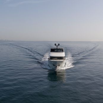 Ocean Alexander 32L/15 yacht exterior 3