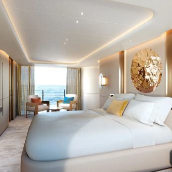 Quaranta yacht interior 3