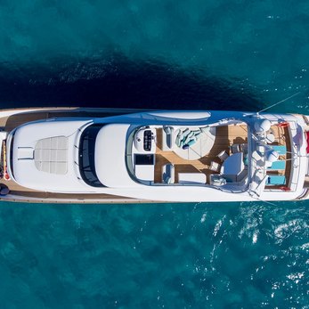 Amaya yacht exterior 4