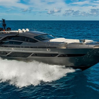 One Spin 3 yacht exterior 2