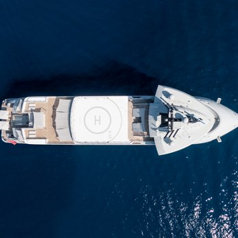 Olivia O yacht exterior 3