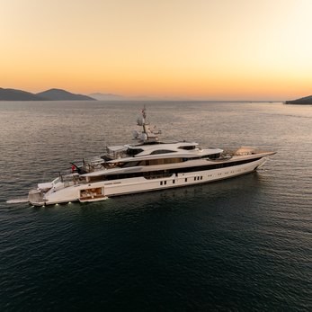 Al Reem yacht exterior 5