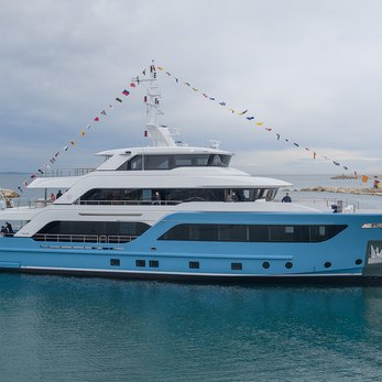 Presence yacht  2
