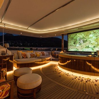 Sea Owl yacht interior 3