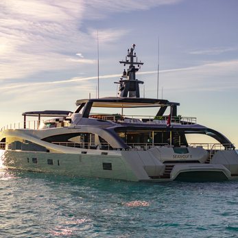 Seawolf X yacht exterior 5