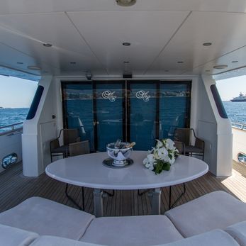 Miss Candy yacht interior 3