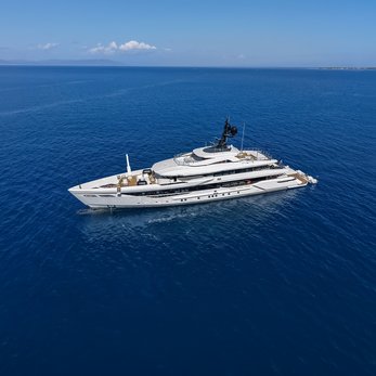 Ada yacht exterior 4