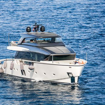 Lisi III yacht exterior 5