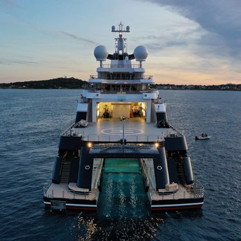 Octopus yacht exterior 5