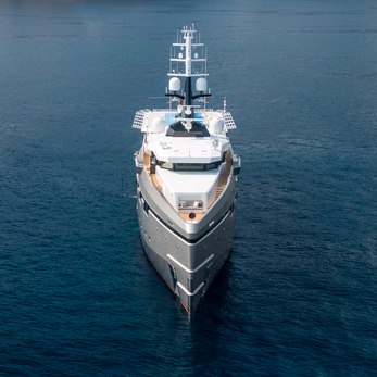 Abeona yacht exterior 2