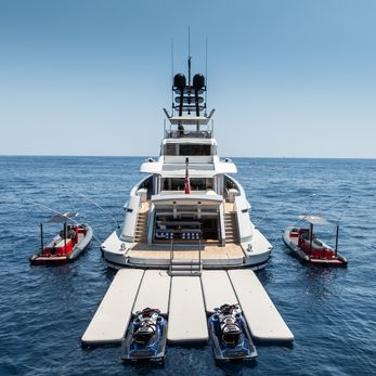 Capricorn yacht exterior 5
