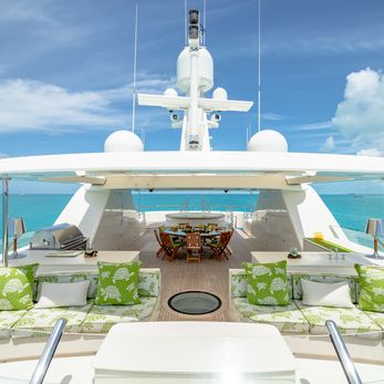 Cynthia yacht exterior 3