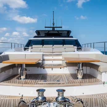 Freya II yacht exterior 2