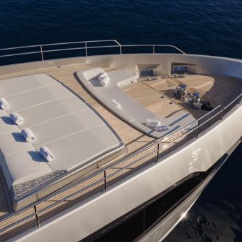 M yacht exterior 2