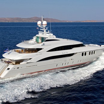 Toy-A yacht exterior 4