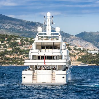 Starfire yacht exterior 5