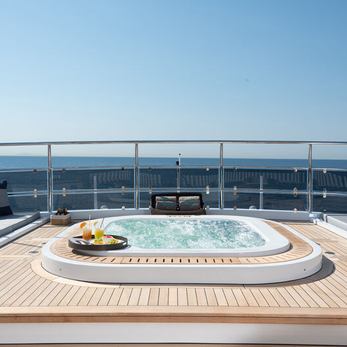 Boji yacht exterior 2