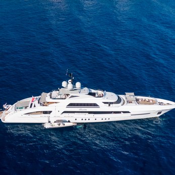 Illusion yacht exterior 4