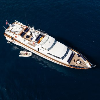 One More yacht exterior 2