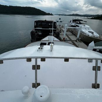 La Mer yacht exterior 4