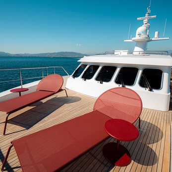 Heliad III yacht exterior 2