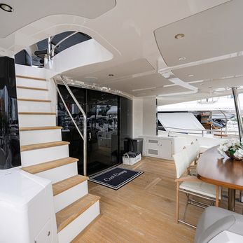 Skychaser yacht interior 4