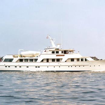 Calypso yacht exterior 2