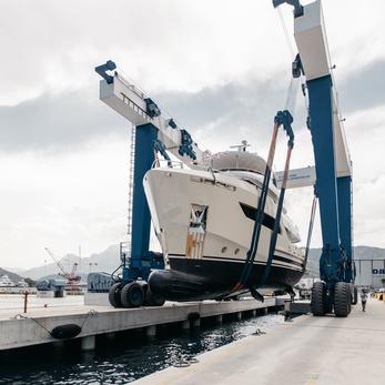 Andromeda yacht exterior 3