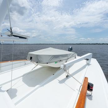 Pintail yacht exterior 92