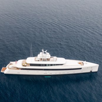 Najiba yacht exterior 3