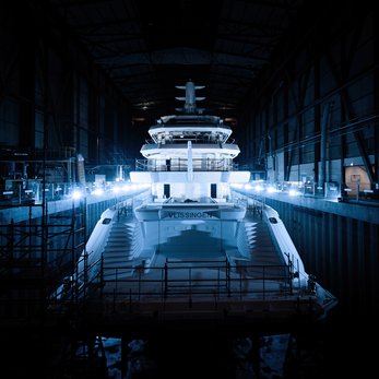 Netto II yacht interior 5