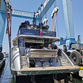 Seammetry yacht exterior 4