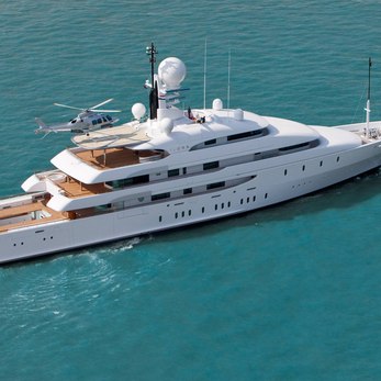 Ilona yacht exterior 3