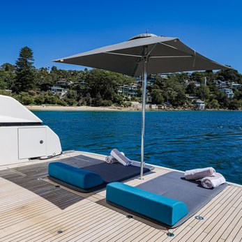 Donnachaidh yacht exterior 4