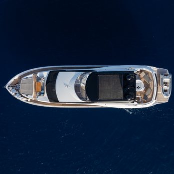 Insomnia yacht exterior 2