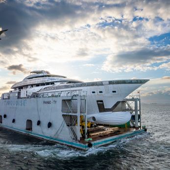 Nympheas yacht exterior 2