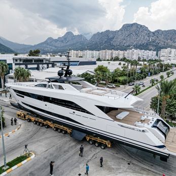 Ximena yacht exterior 5