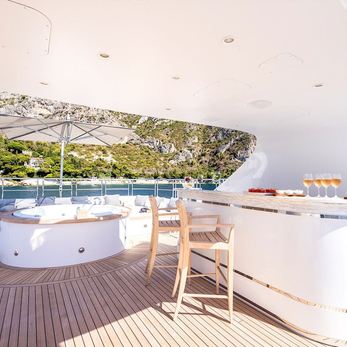My Way V yacht interior 3